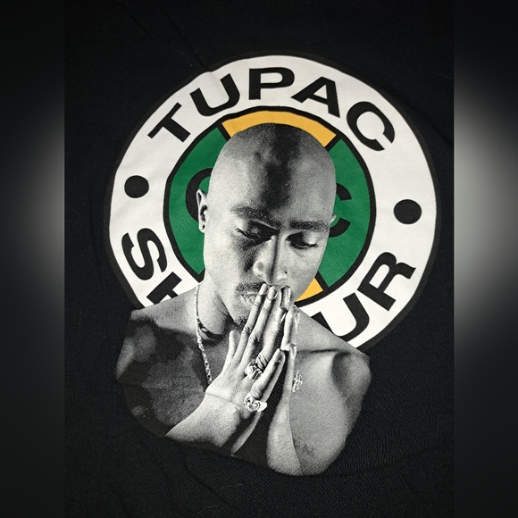 Vintage Tupac Shakur graphic tshirt - Picture 10 of 14